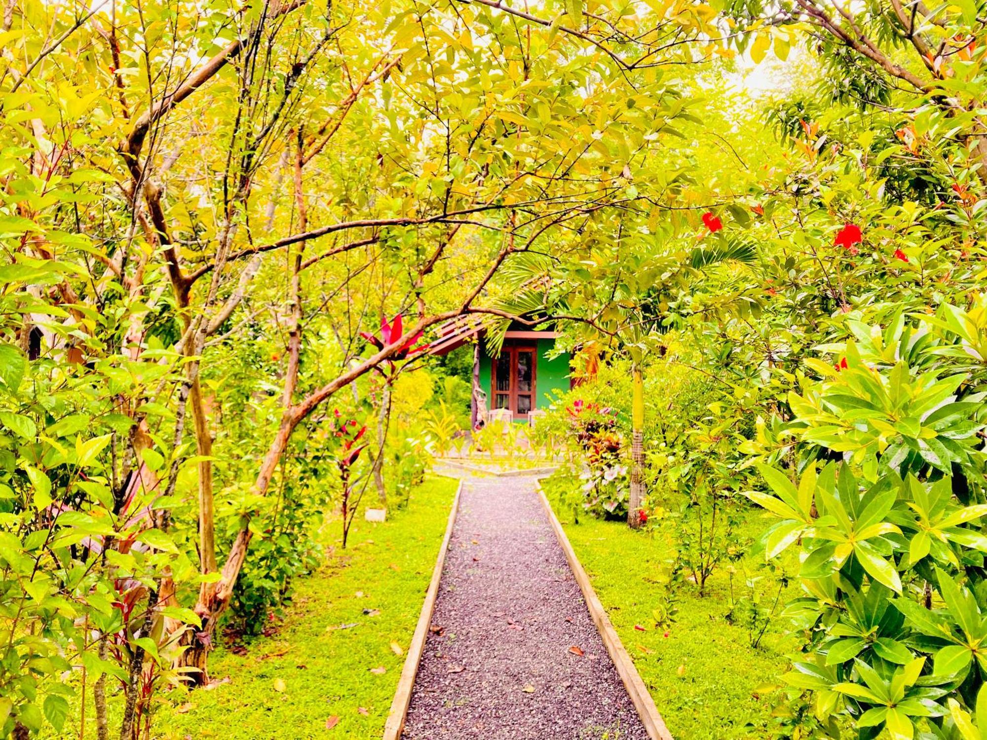 Suncity Privacy Cottages Udawalawe Dış mekan fotoğraf