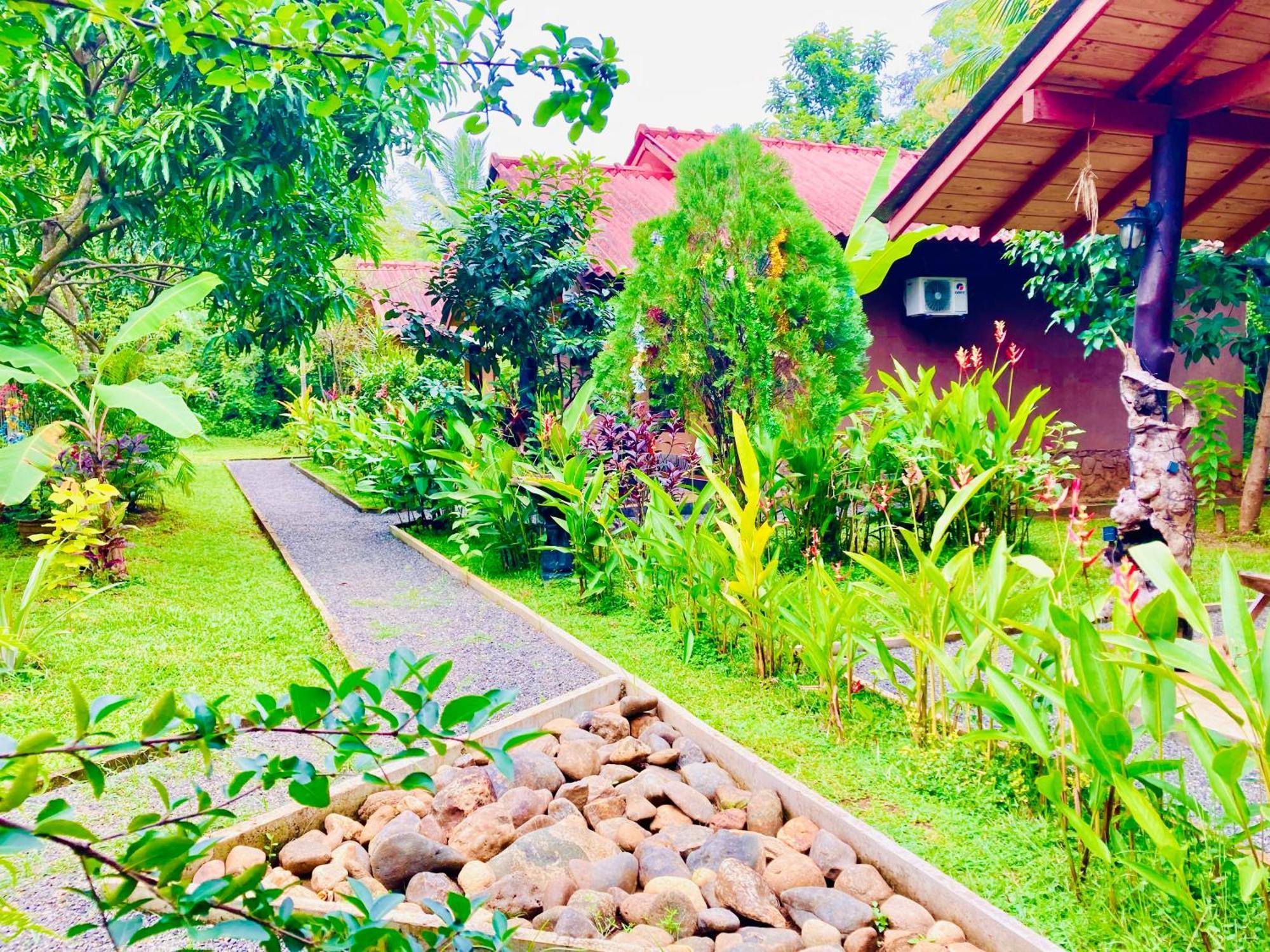 Suncity Privacy Cottages Udawalawe Dış mekan fotoğraf